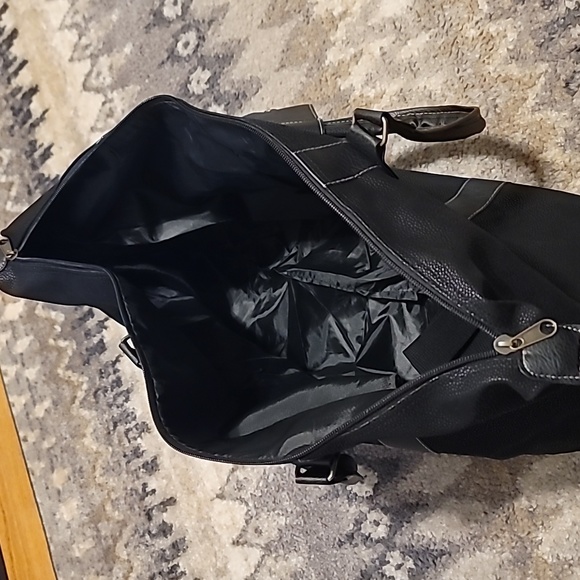 Large tote - Picture 2 of 4